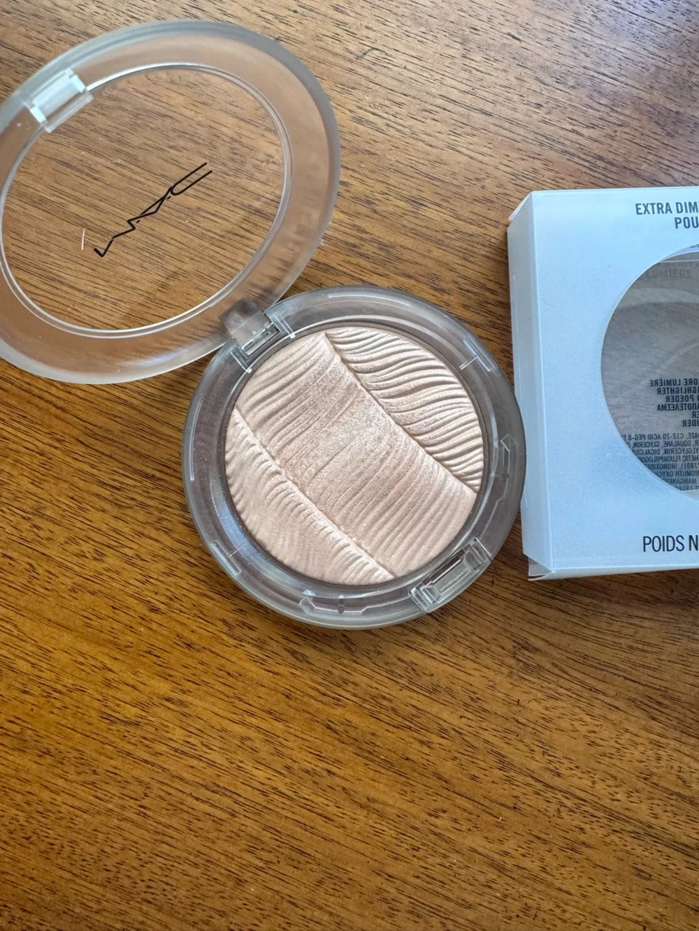 MAC Cosmetics Pink Pearl Highlighter Powder post- modernist peach